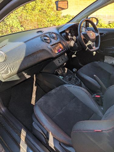 Seat Ibiza Deep Clean Seat Ibiza receives our Full Valet package, including a full interior deep clean and exterior safe wash. 